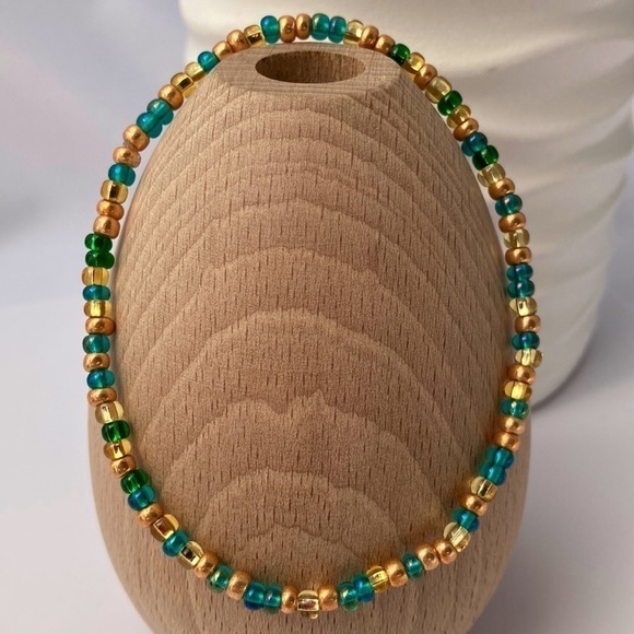 STRETCH Beaded Anklet - Picture 3 of 10